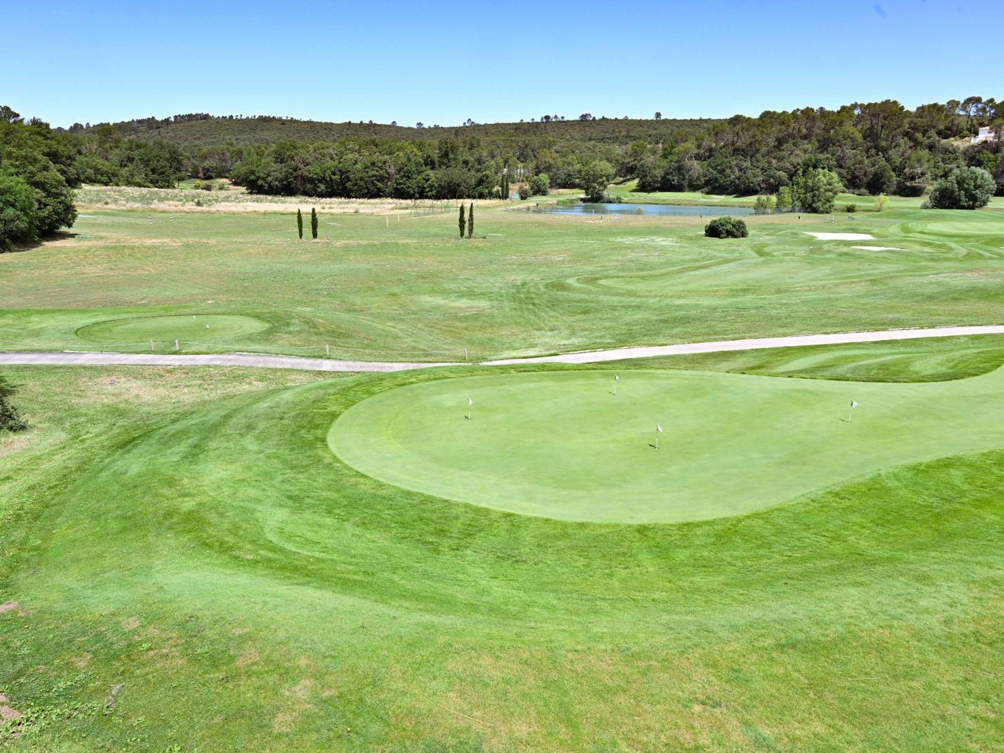 Mercure Brignoles Golf De Barbaroux & Spa Eksteriør bilde