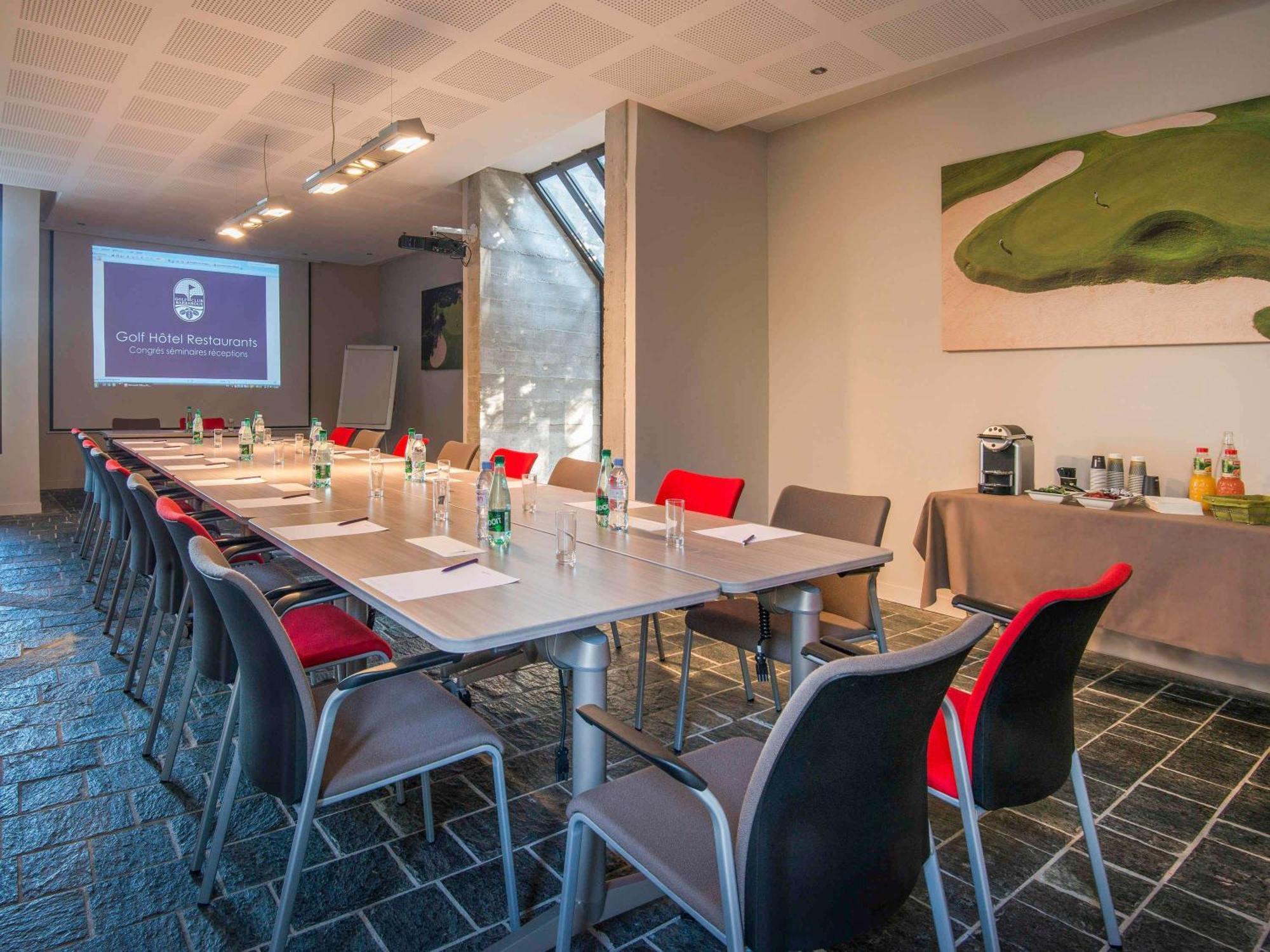 Mercure Brignoles Golf De Barbaroux & Spa Eksteriør bilde