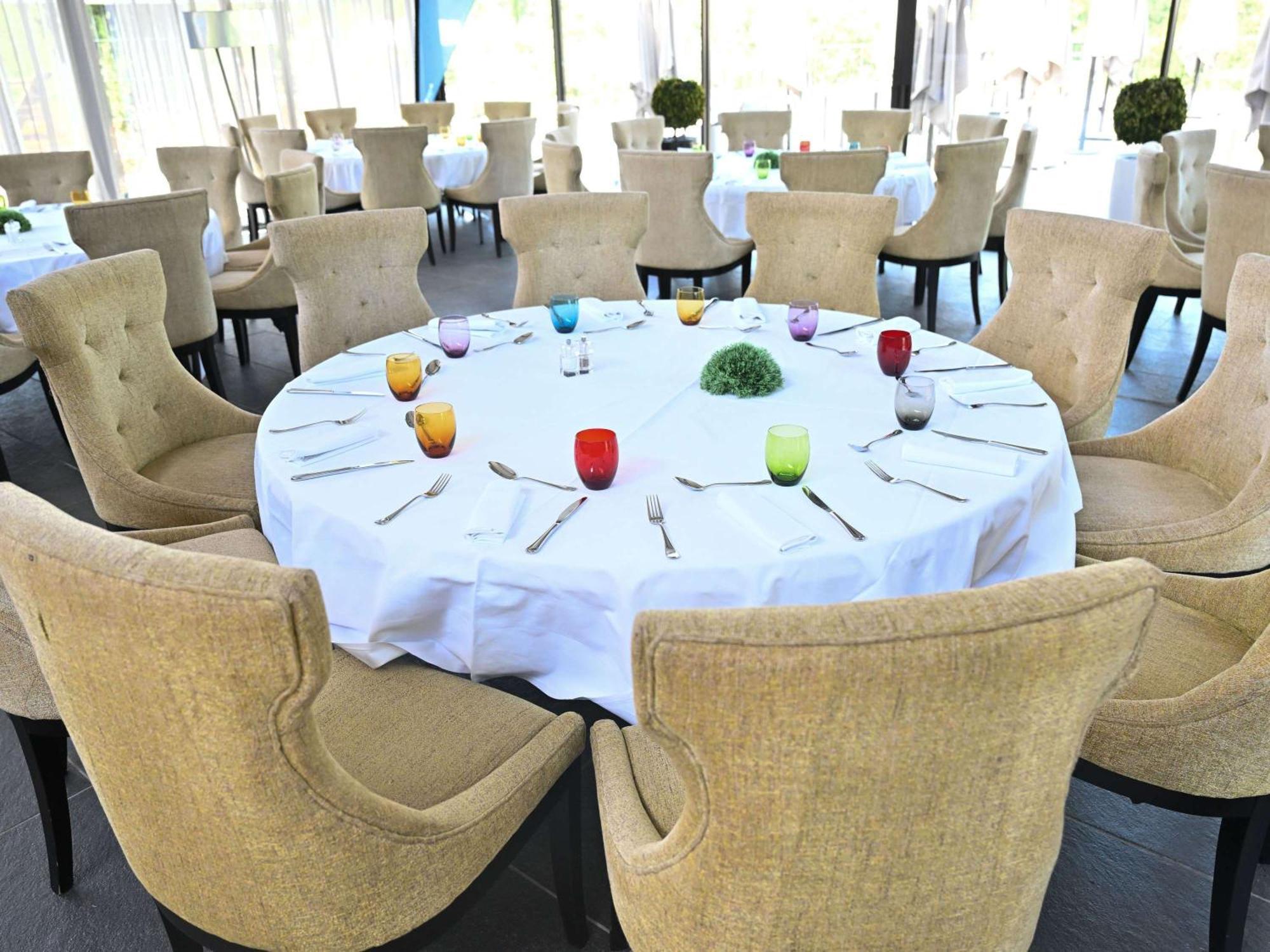 Mercure Brignoles Golf De Barbaroux & Spa Eksteriør bilde