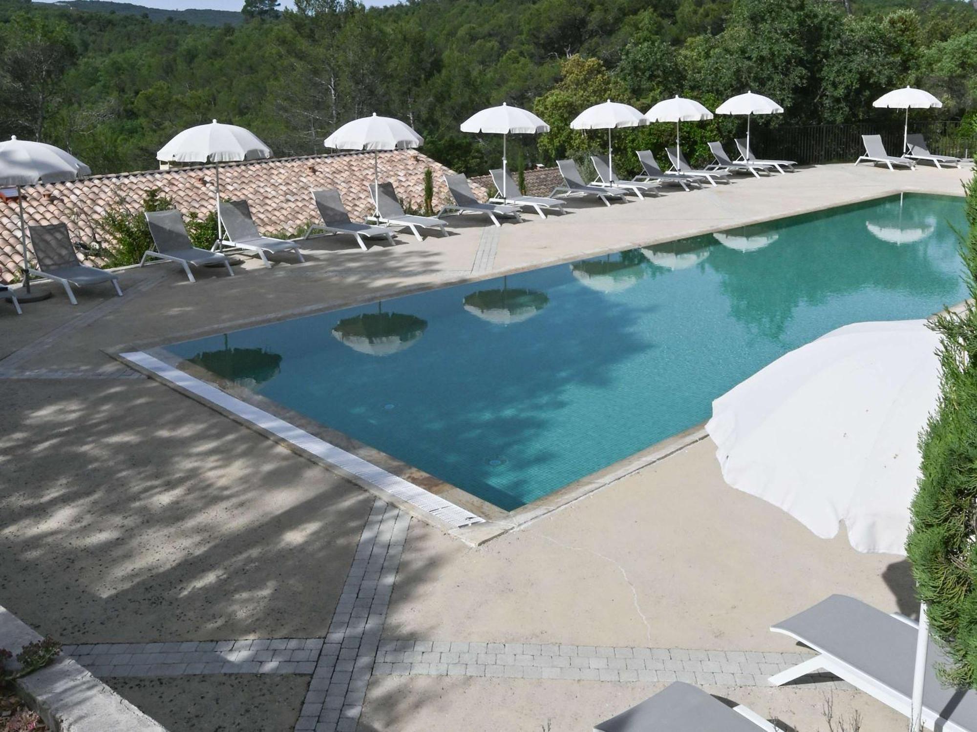 Mercure Brignoles Golf De Barbaroux & Spa Eksteriør bilde